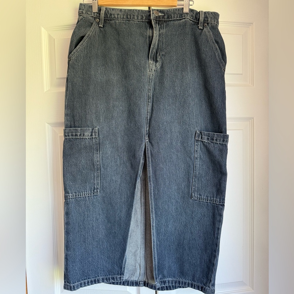 Old Navy Denim maxi skirt